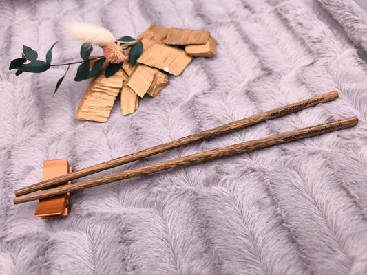2 Chopsticks personalisiert Holz 1 Paar mit Wunschgravur 25 cm Geschenk Essstäbchen