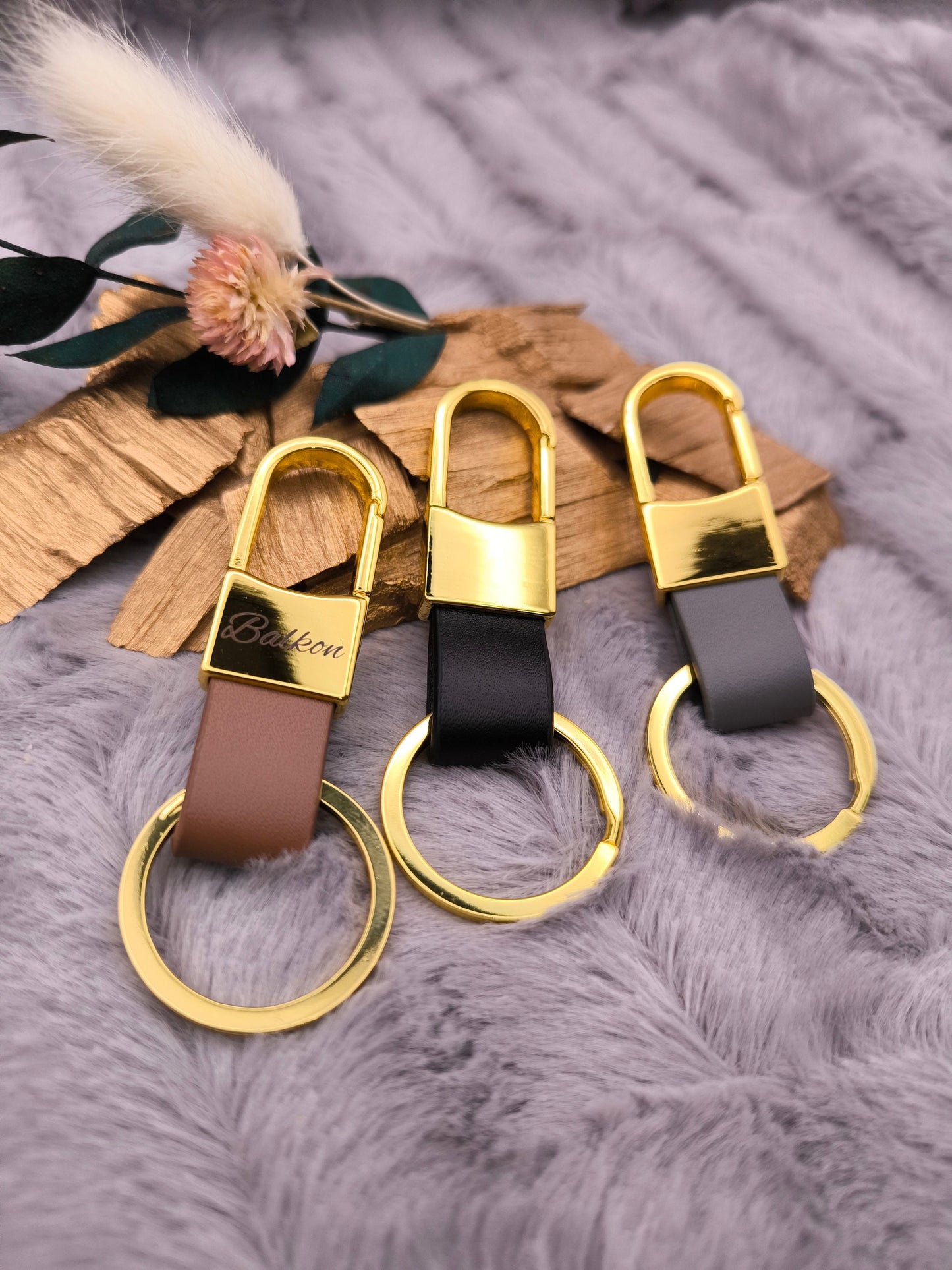 Schlüsselanhänger gold personalisiert Karabiner Kunstleder mit individueller Gravur 3 Farben zur Auswahl Geschenk