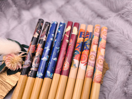 2 Chopsticks personalisiert Essstäbchen 1 Paar Bambus 22,5 cm 5 Motive Wunschgravur China Essen Food Sushi Geschenk