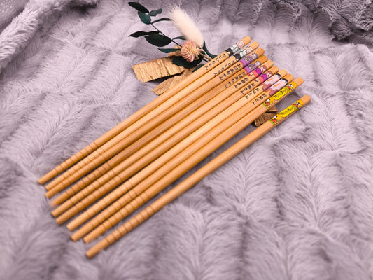 Personalisierte Essstäbchen mit Gravur | Bambus Chopsticks mit Name | Inkl. Gratis 3D-Druck Halter | Individuelles Geschenk Sushi Liebhaber