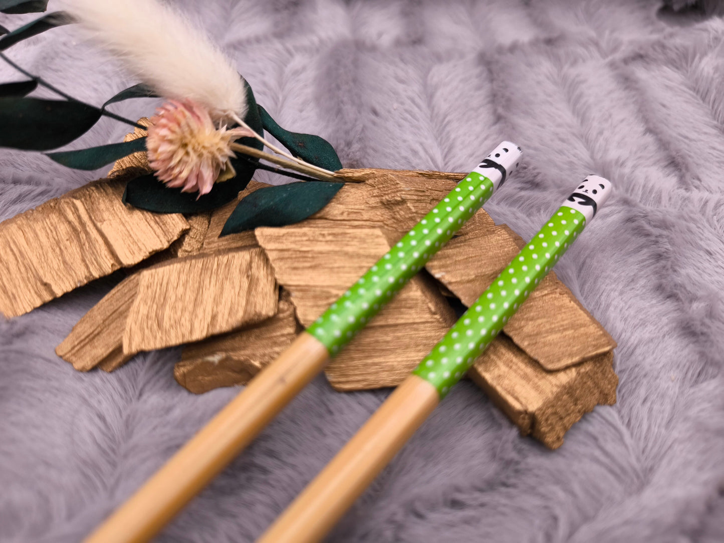 2 Chopsticks personalisiert Panda Dots Essstäbchen 1 Paar Bambus 22,5 cm 5 Motive Wunschgravur China Essen Food Sushi Geschenk