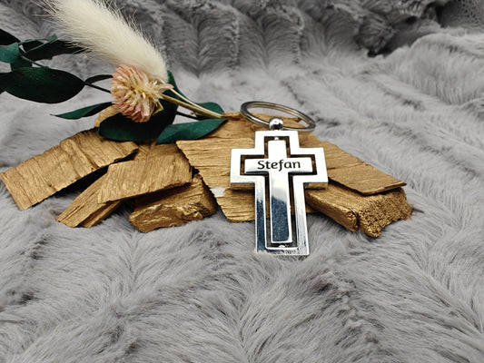Schlüsselanhänger bewegliches Kreuz personalisiert mit Gravur Geschenk