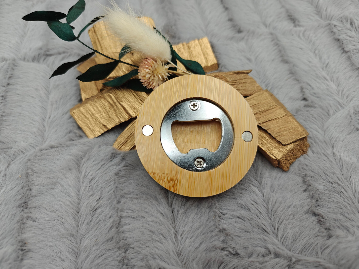 Flaschenöffner personalisiert rund aus Bambus mit individueller Gravur Geschenk Geschenkidee
