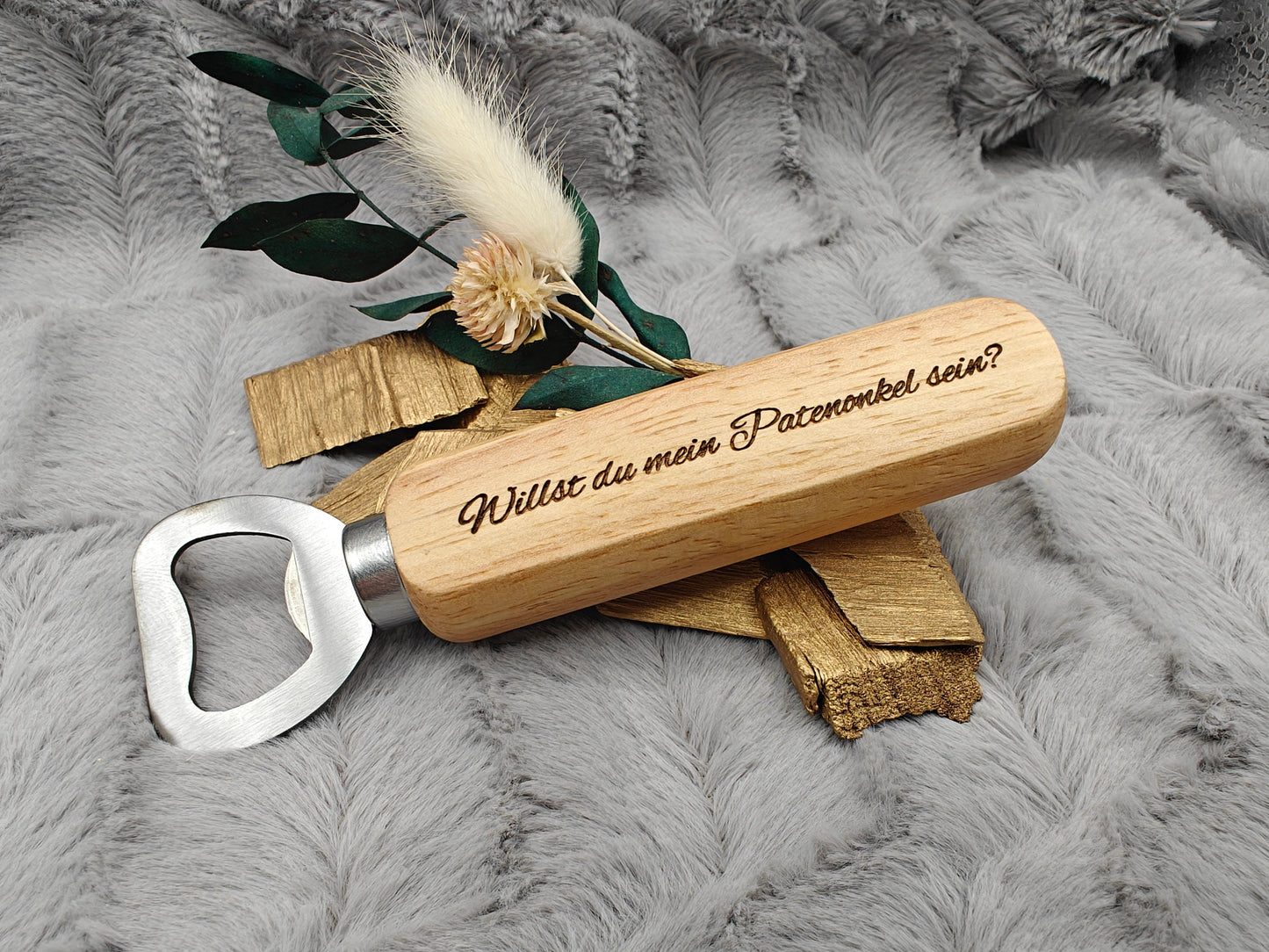 Flaschenöffner personalisiert aus Holz mit individueller Gravur Geschenk Geschenkidee