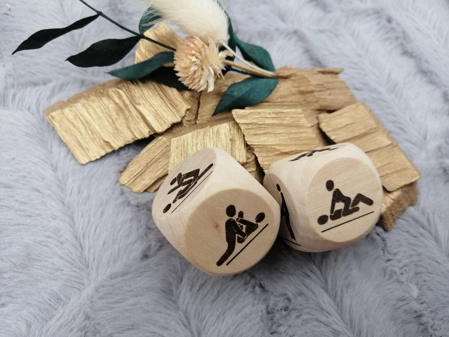 Liebeswürfel groß Holz mit 6 verschiedenen Stellungen Geschenk Sex Geschenkidee 3x3 cm