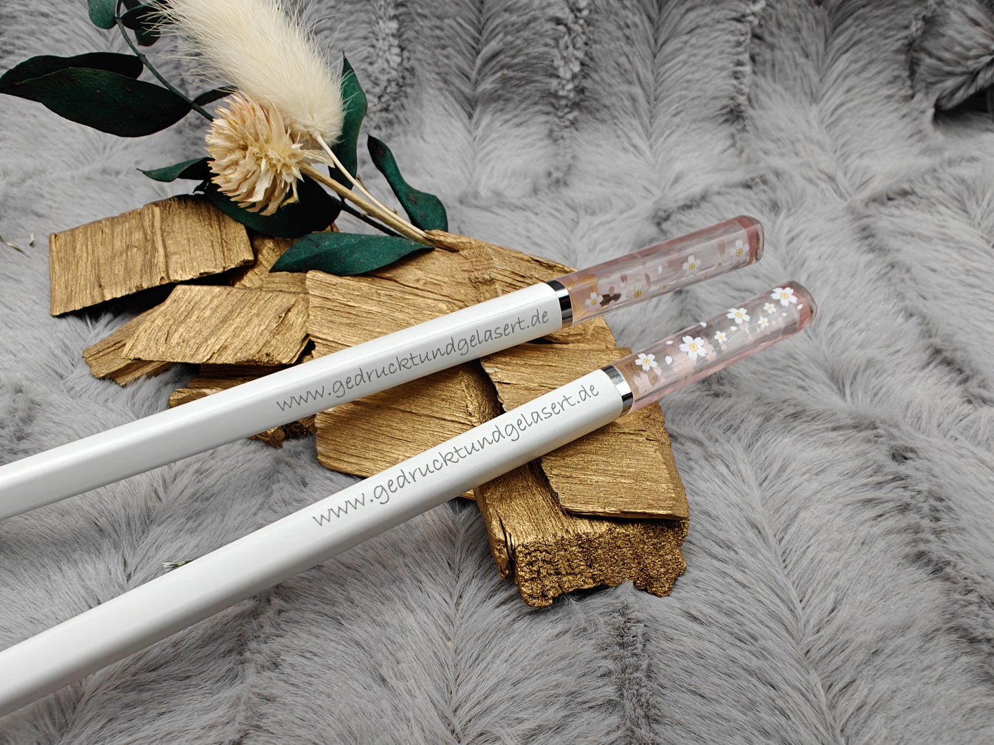 Chopsticks personalisiert weiß mit Blumenmotiv Essstäbchen Chinesische Stäbchen mit Wunschgravur 24 cm Geschenk