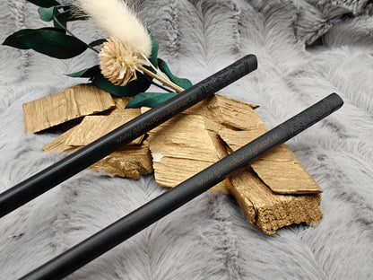 Chopsticks personalisiert schwarz mit Muster 2 Stück Essstäbchen mit Gravur 24 cm Geschenk Wunschgavur