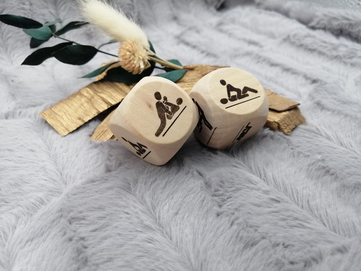 Liebeswürfel groß Holz mit 6 verschiedenen Stellungen Geschenk Sex Geschenkidee 3x3 cm