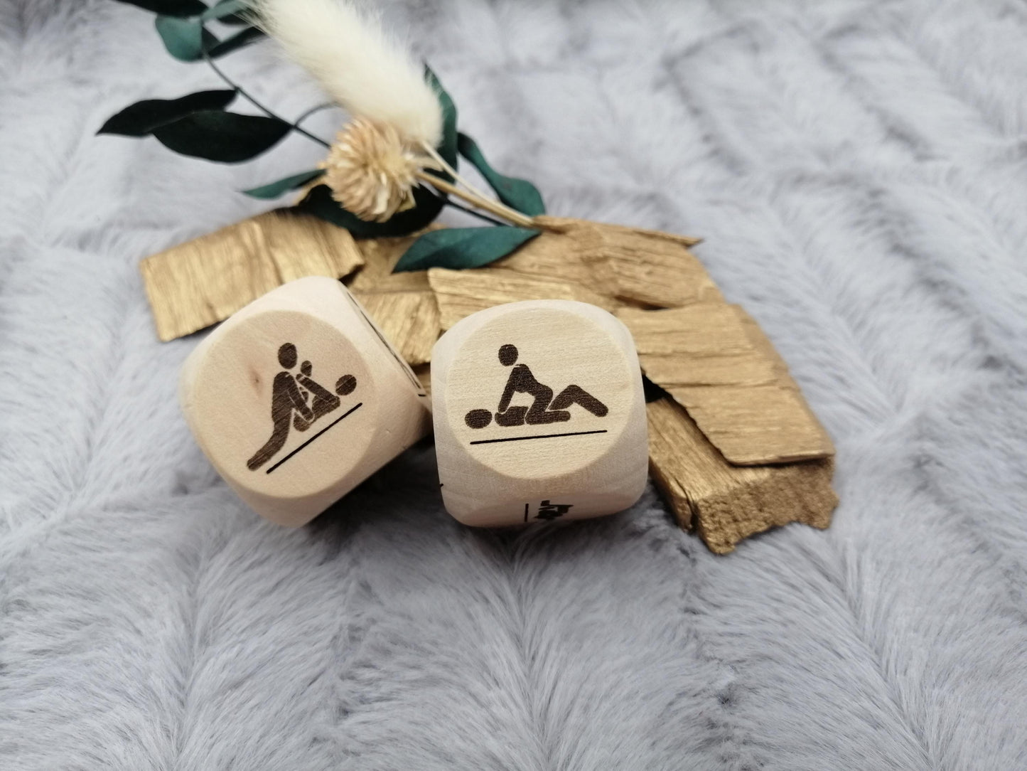 Liebeswürfel groß Holz mit 6 verschiedenen Stellungen Geschenk Sex Geschenkidee 3x3 cm