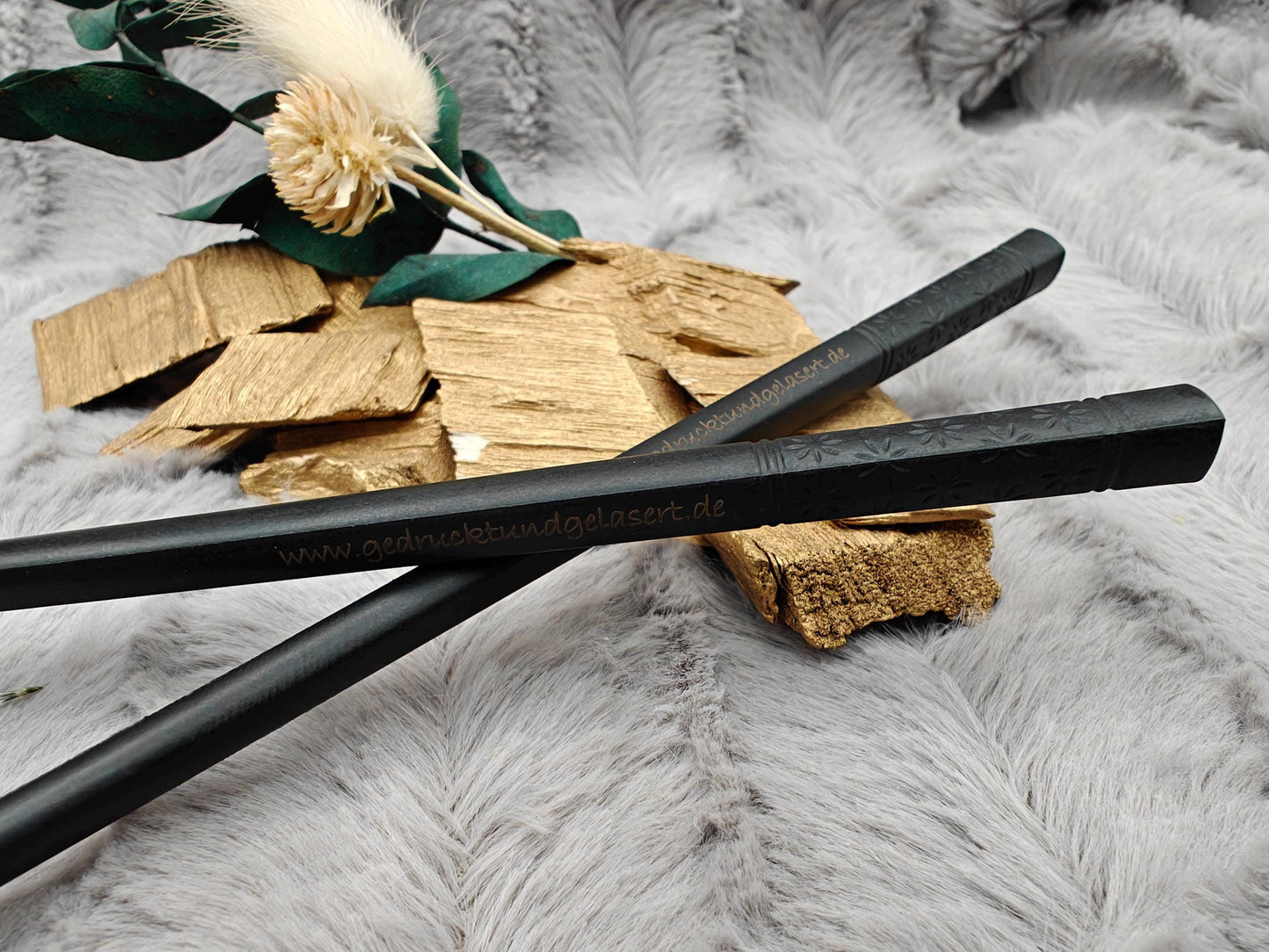 Chopsticks personalisiert schwarz mit Muster 2 Stück Essstäbchen mit Gravur 24 cm Geschenk Wunschgavur