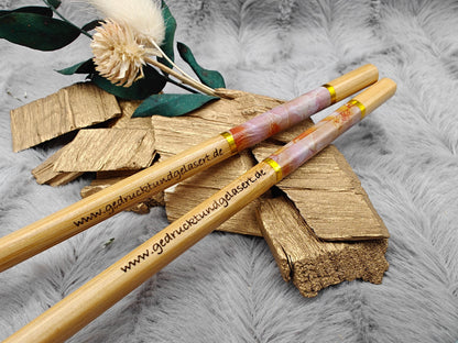 2 Chopsticks personalisiert Holz Essstäbchen 1 Paar 24 cm 5 verschiedene Muster Wunschgravur China Essen Sushi Geschenk