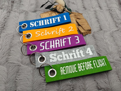 Schlüsselanhänger Filz personalisiert mit Namen 13 Farben zur Auswahl Geschenk