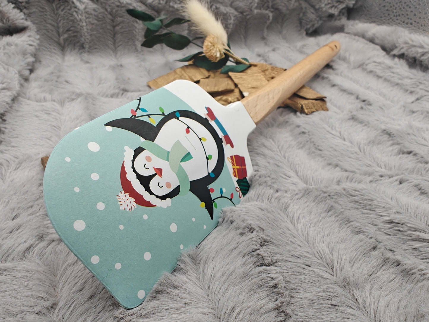 Silikonspatel XXXL personalisiert Pinguin Weihnachten Schnee Teigschaber backen kochen ca. 32 cm lang mit Wunschgravur Geschenk Küchenhelfer