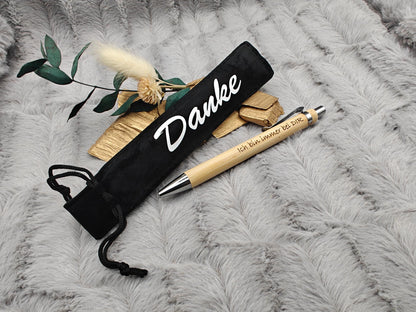 Kugelschreiber personalisiert aus Bambus mit Gravur und Samtetui mit Kordel mit Danke schwarz Kuli Stift Holz Gastgeschenk Geschenk Gift
