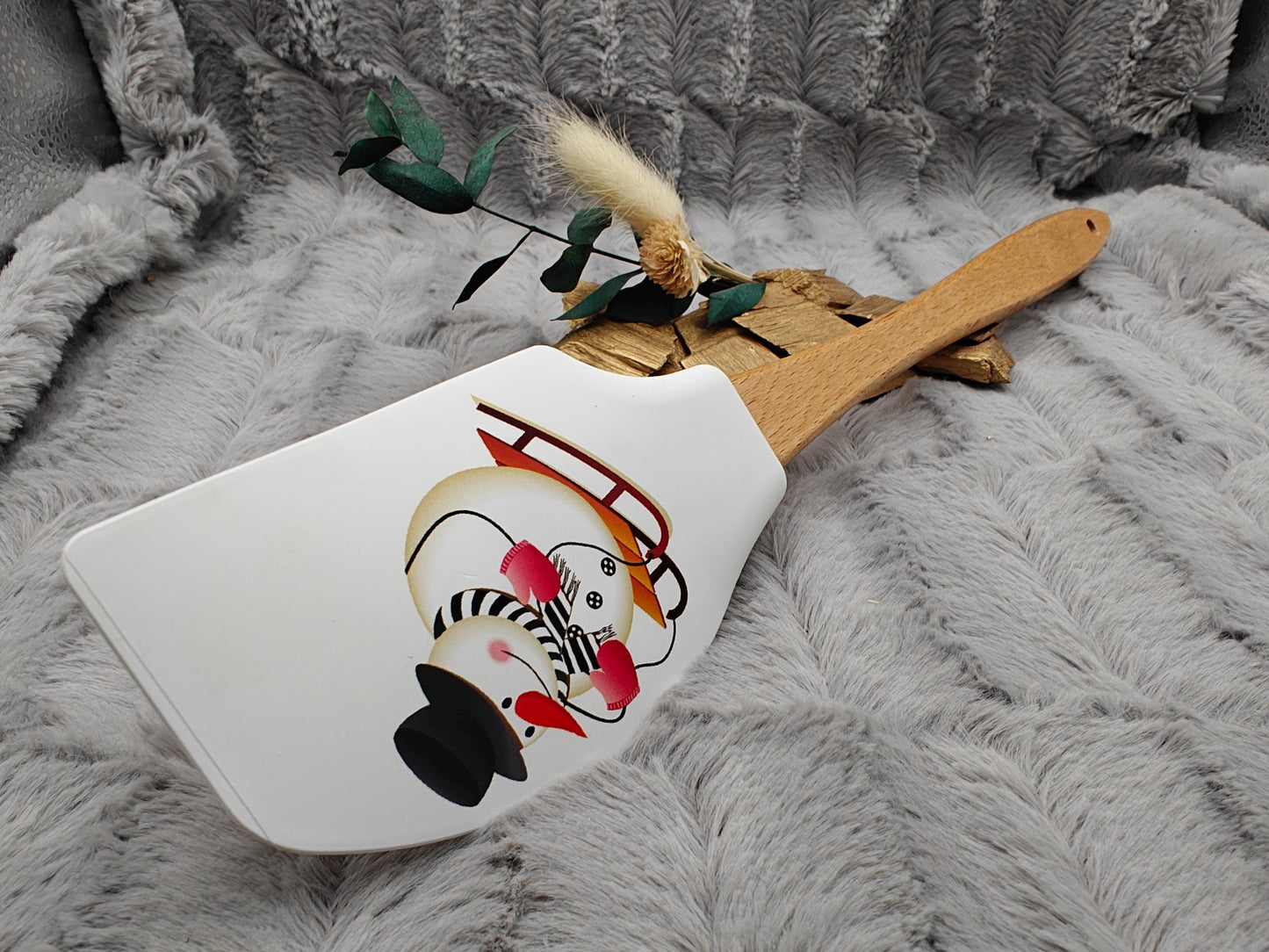 Silikonspatel XXXL personalisiert Schnemann Ski Weihnachten grün Teigschaber backen kochen ca. 32 cm lang mit Wunschgravur Küchenhelfer