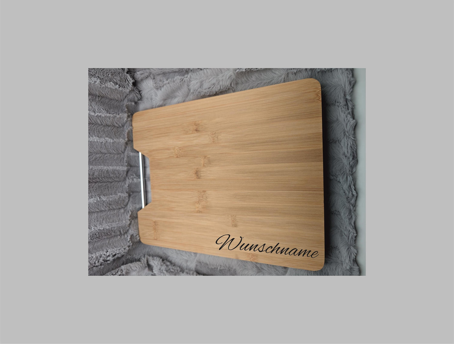 Schneidebrett rechteckig Bambus 32.5x25 cm mit Griff und Wunschgravur Vesperbrett Schneidbrett Brett Brettchen Geschenk