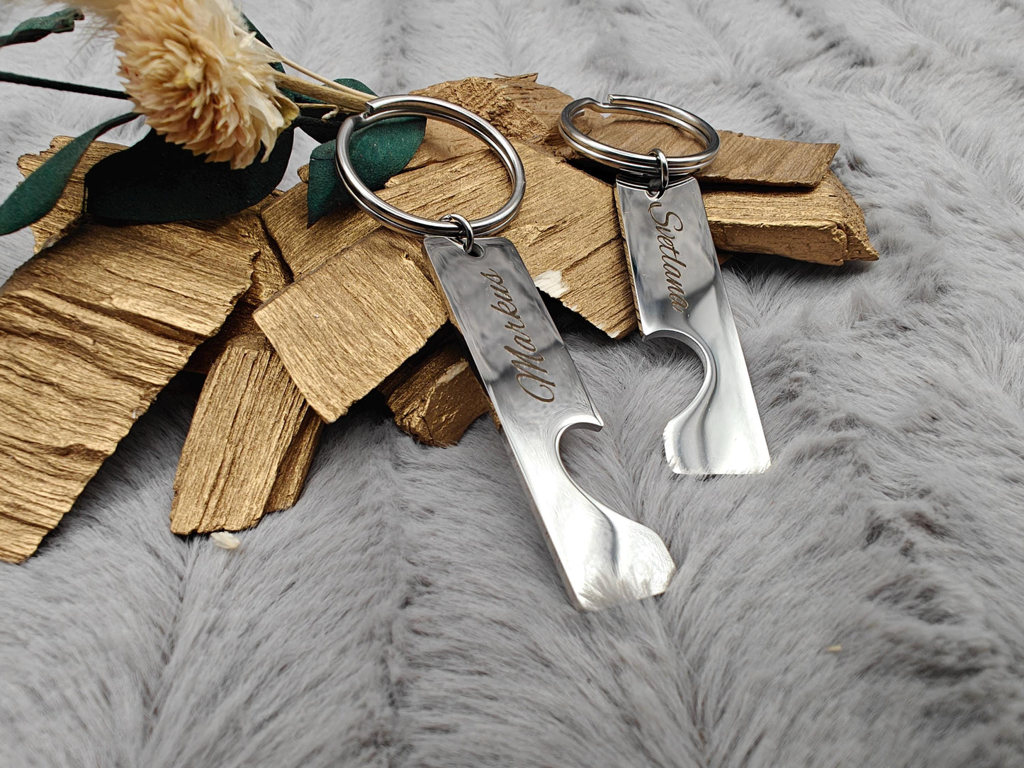 Schlüsselanhänger Liebespaar Herz silber mit Wunschgravur ideales Geschenk Geschenkidee