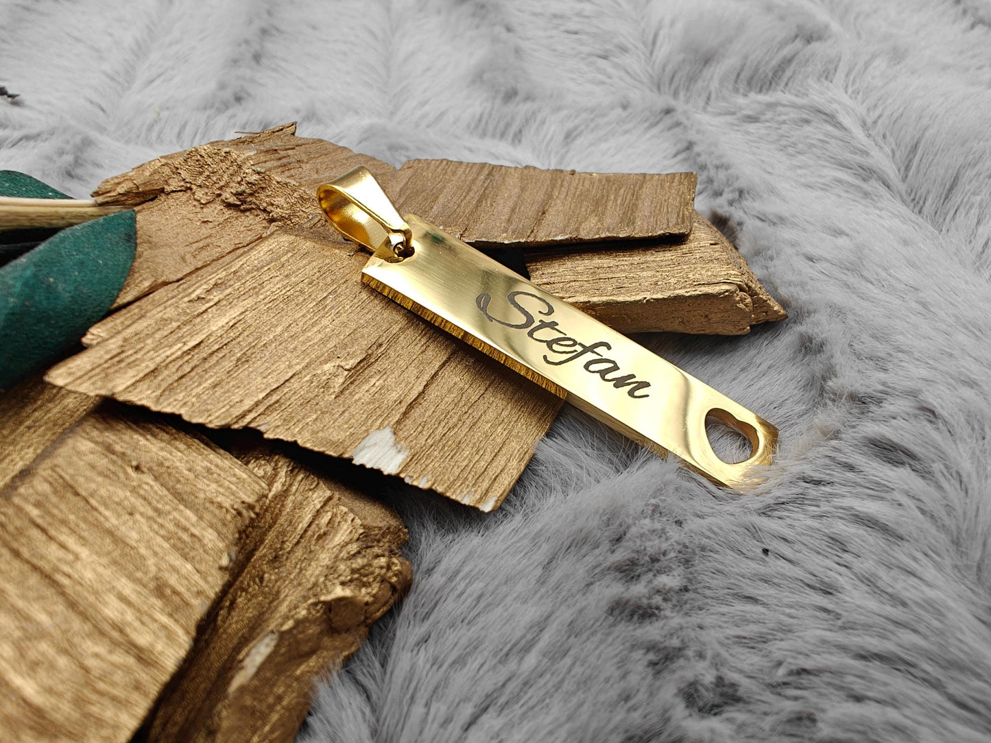 Schlüsselanhänger personalisiert Liebe Edelstahl schwarz rechteckig mit Herz Gravur rechteck 45x10x1,7mm 5 Farben