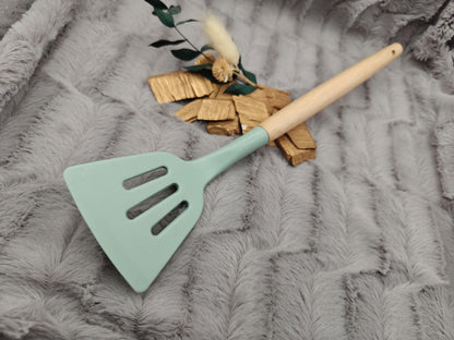 Pfannenwender personalisiert Silikon ca. 32 cm lang mit Wunschgravur Geschenk Küchenhelfer mintgrün oder schwarz