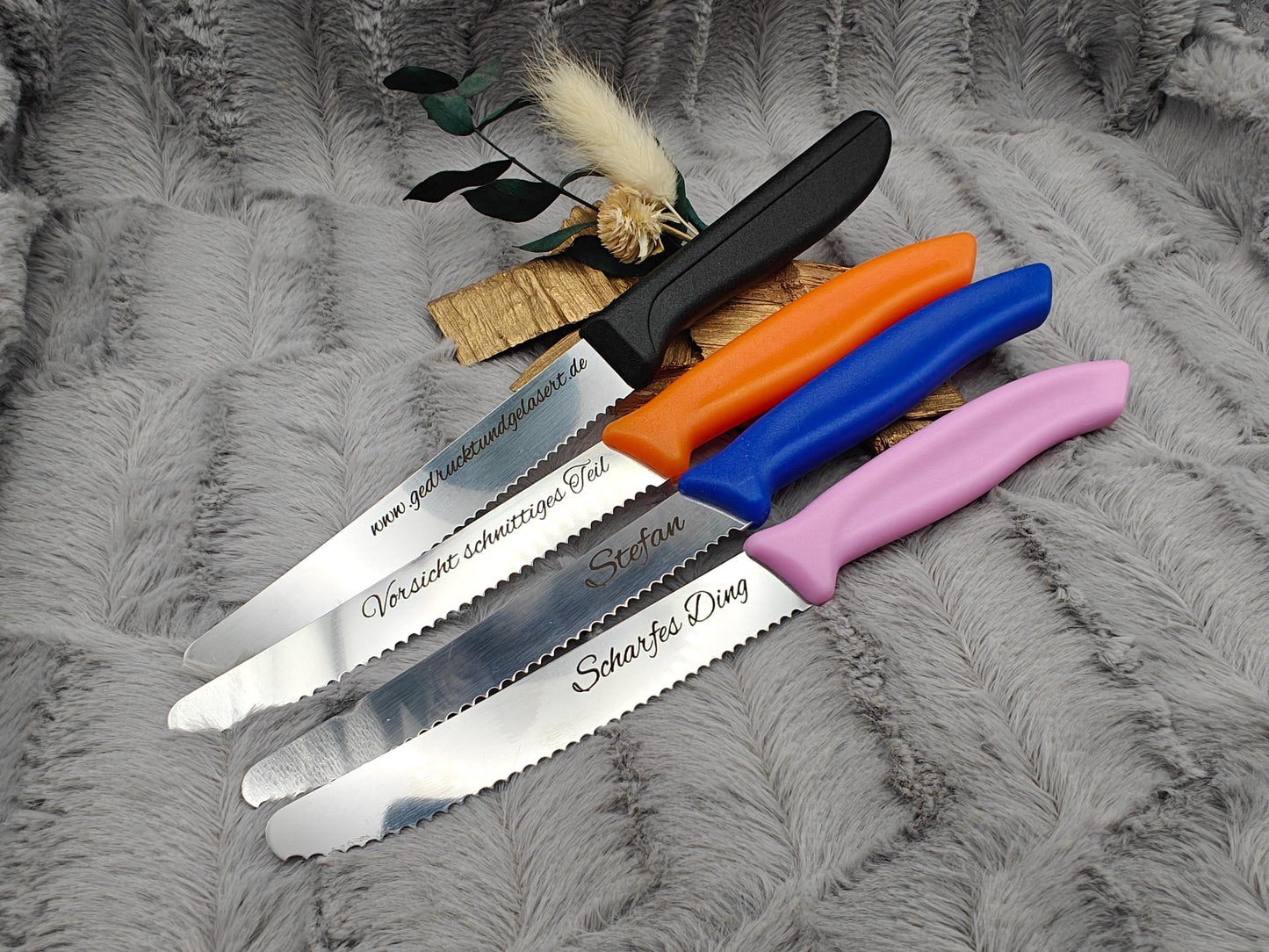 Messer personalisiert Küchenmesser Tomatenmesser mit individueller Gravur 11 cm Klinge 7 Farben zur Wahl