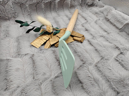 Pfannenwender personalisiert Silikon ca. 32 cm lang mit Wunschgravur Geschenk Küchenhelfer mintgrün oder schwarz