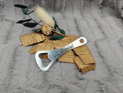 Flaschenöffner Schlüsselanhänger mit Wunschgravur individueller Gravur Geschenk Geschenkidee personalisiert