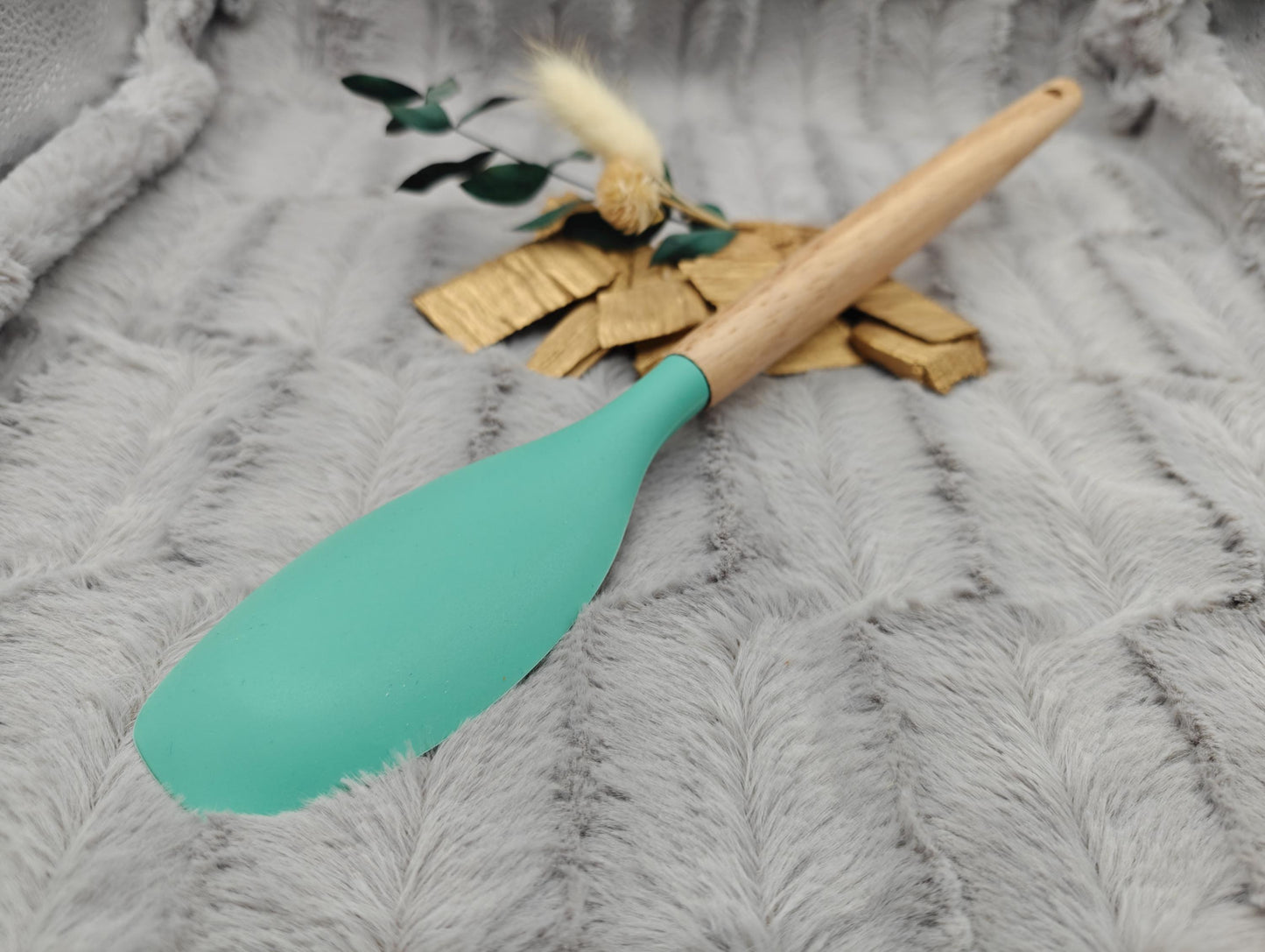 Kochlöffel personalisiert Pfannenwender Silikon ca. 31 cm lang mit Wunschgravur Geschenk Küchenhelfer mintgrün