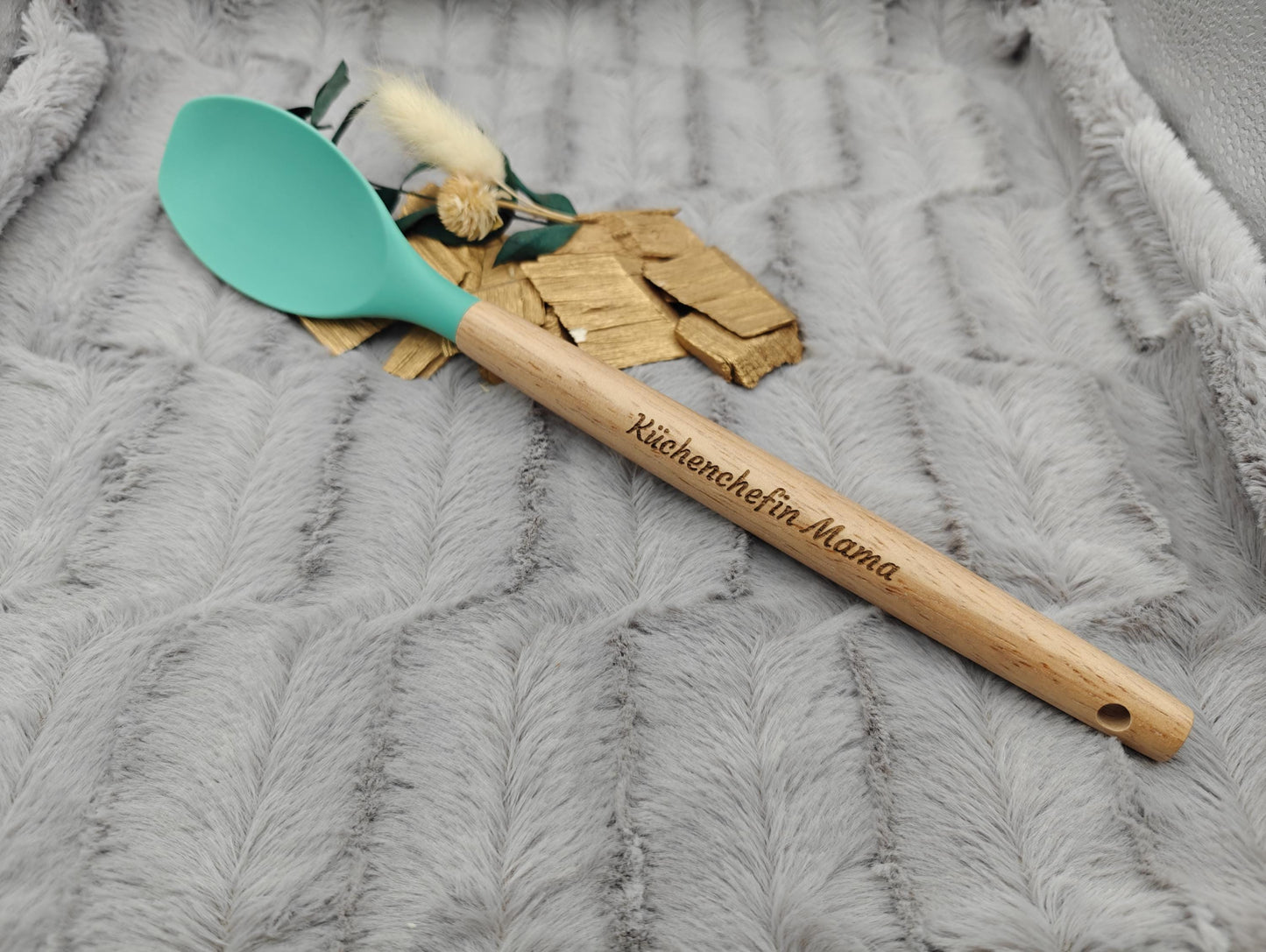 Kochlöffel personalisiert Pfannenwender Silikon ca. 31 cm lang mit Wunschgravur Geschenk Küchenhelfer mintgrün