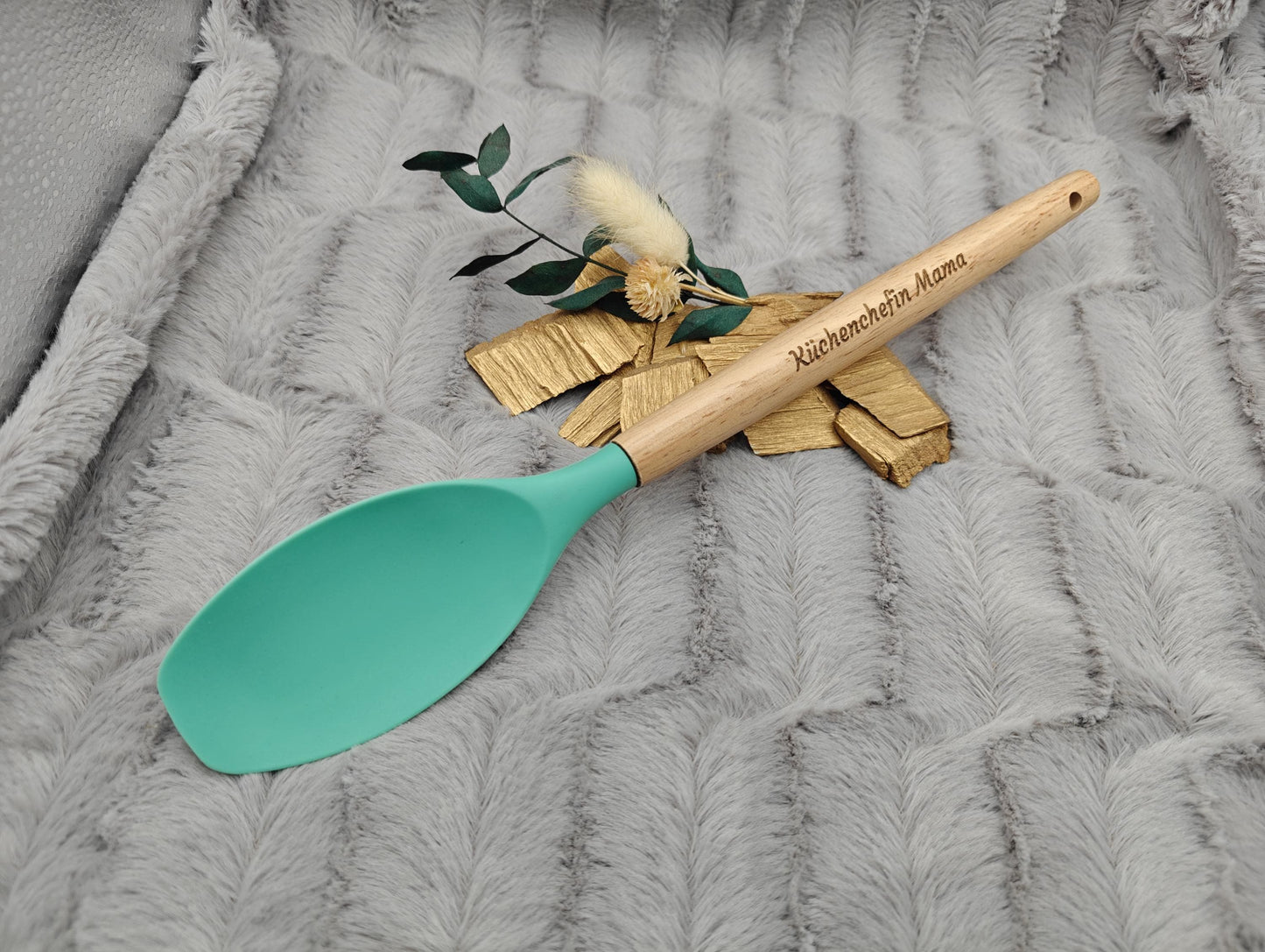 Kochlöffel personalisiert Pfannenwender Silikon ca. 31 cm lang mit Wunschgravur Geschenk Küchenhelfer mintgrün