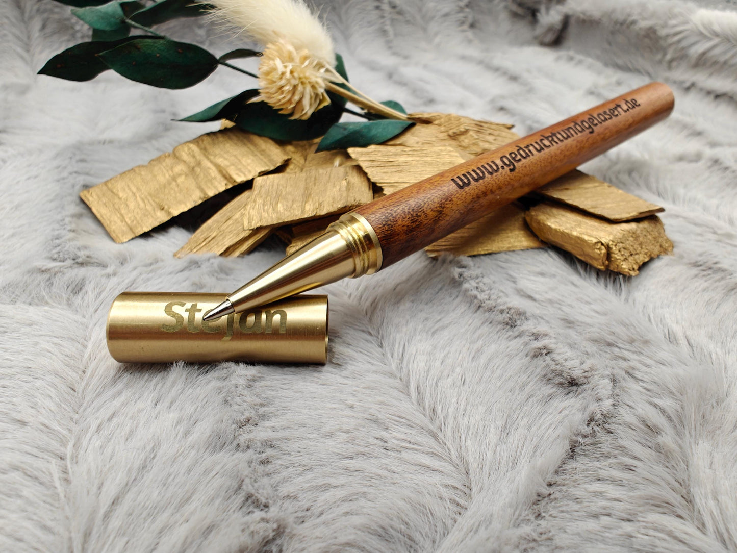 Edler Kugelschreiber Gelstift personalisiert mit Gravur schwarz Kuli Stift Holz Gastgeschenk Geschenk Gift