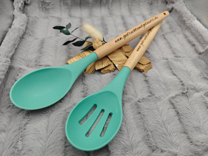 Salatbesteck personalisiert 30,5 cm lang mintgrün Kochlöffel Löffel backen, marinieren, kochen mit individueller Gravur Geschenk