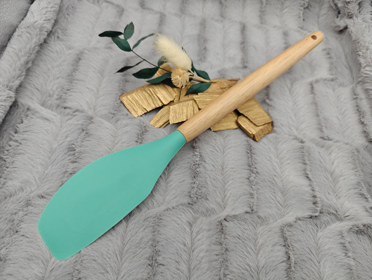 Kochlöffel personalisiert Pfannenwender Silikon ca. 31 cm lang mit Wunschgravur Geschenk Küchenhelfer mintgrün