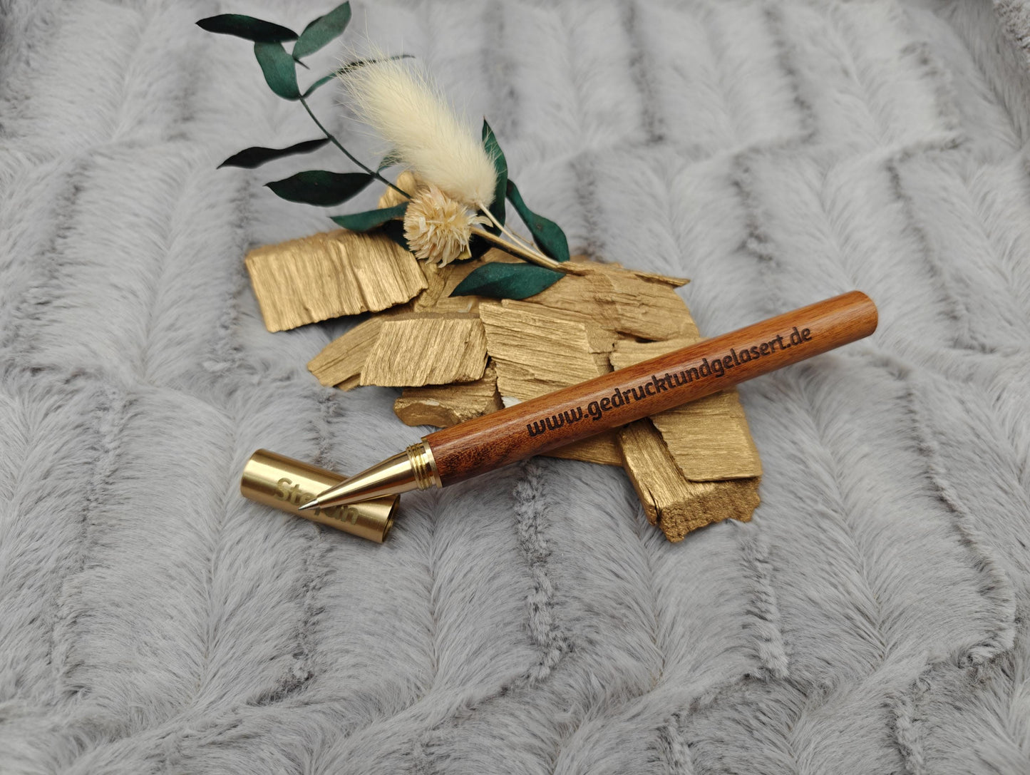 Edler Kugelschreiber Gelstift personalisiert mit Gravur schwarz Kuli Stift Holz Gastgeschenk Geschenk Gift