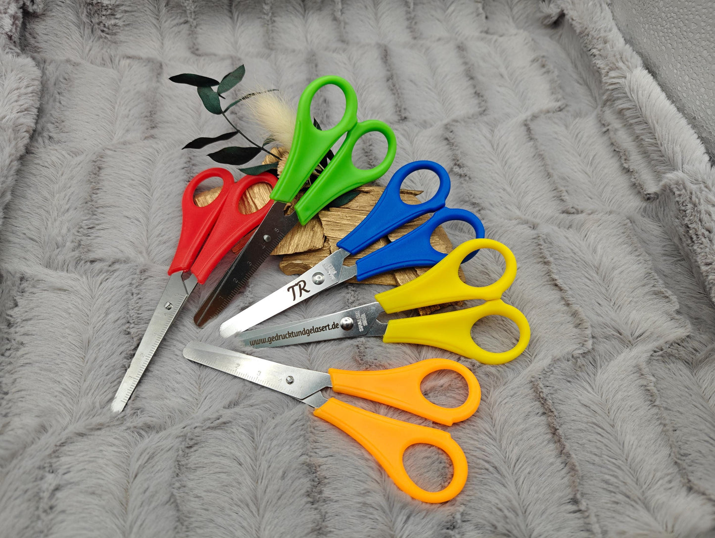 Schere Kinderschere personalisiert mit Gravur verschiedene Farben Schulanfang Schule ABC-Schütze
