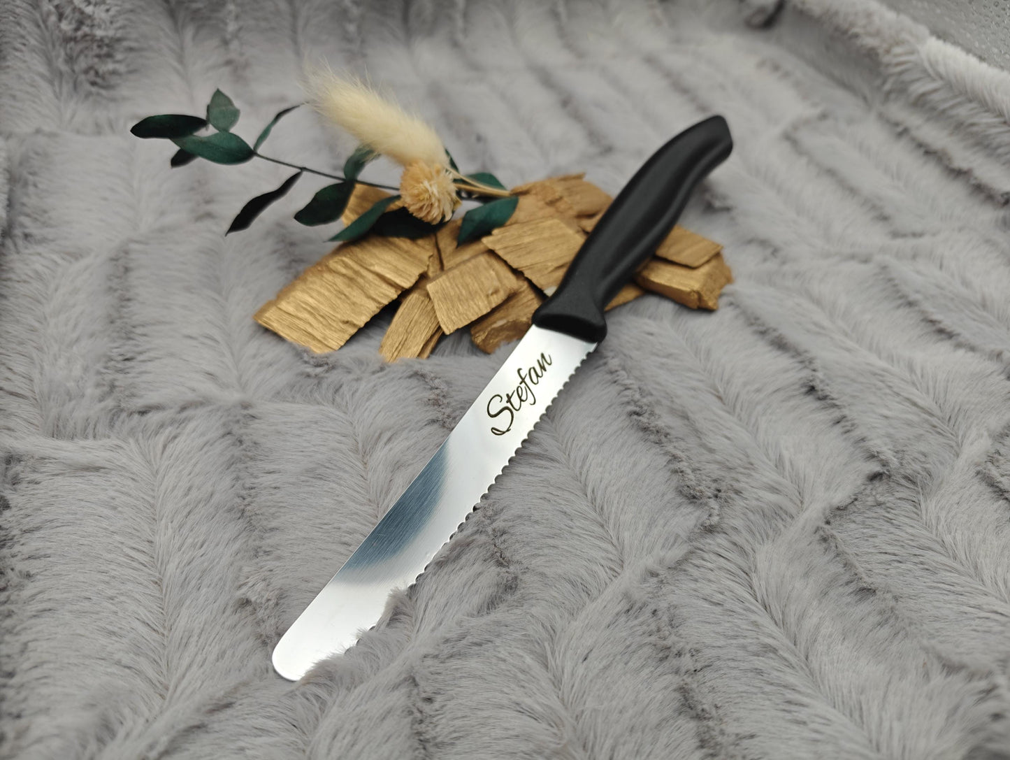 Personalisiertes Küchenmesser mit Gravur | Tomatenmesser Edelstahl 11 cm | Frühstücksmesser mit Name & 3D-gedruckten Klingenschutz