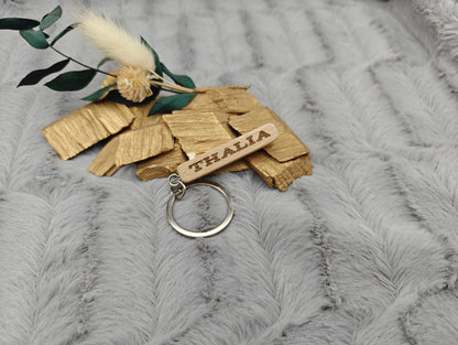 Personalisierter Schlüsselanhänger Holz mit Gravur | 4-seitig gestaltbar | Individueller Name & Datum | Holzanhänger Natur | Geschenkidee