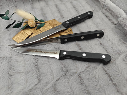 Personalisiertes Steakmesser mit Gravur | Scharfes Fleischmesser Edelstahl | Grillmesser mit Name auf der Klinge | Geschenk für BBQ-Fans