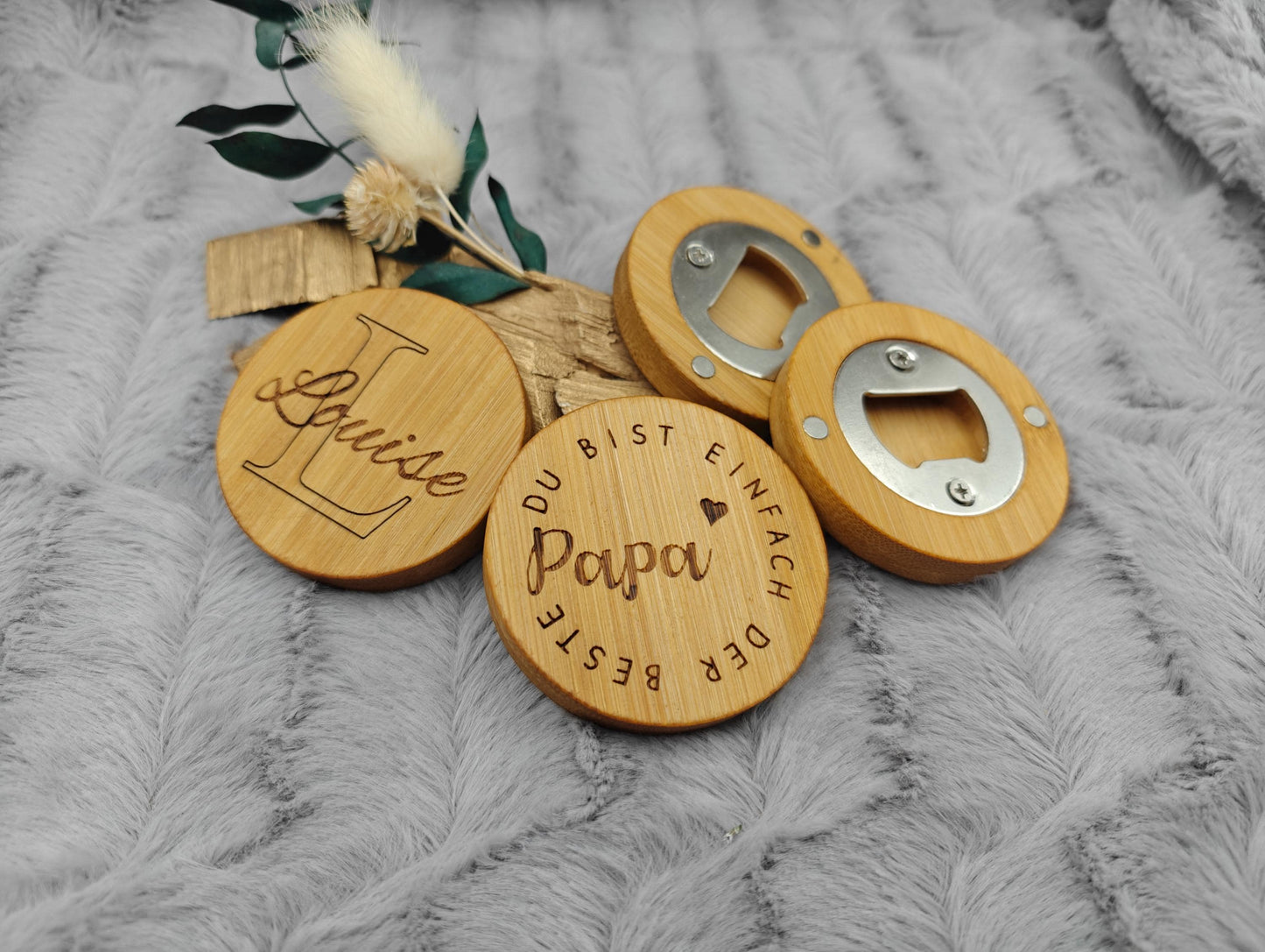 Flaschenöffner personalisiert rund aus Bambus mit individueller Gravur 58 mm Geschenk Geschenkidee