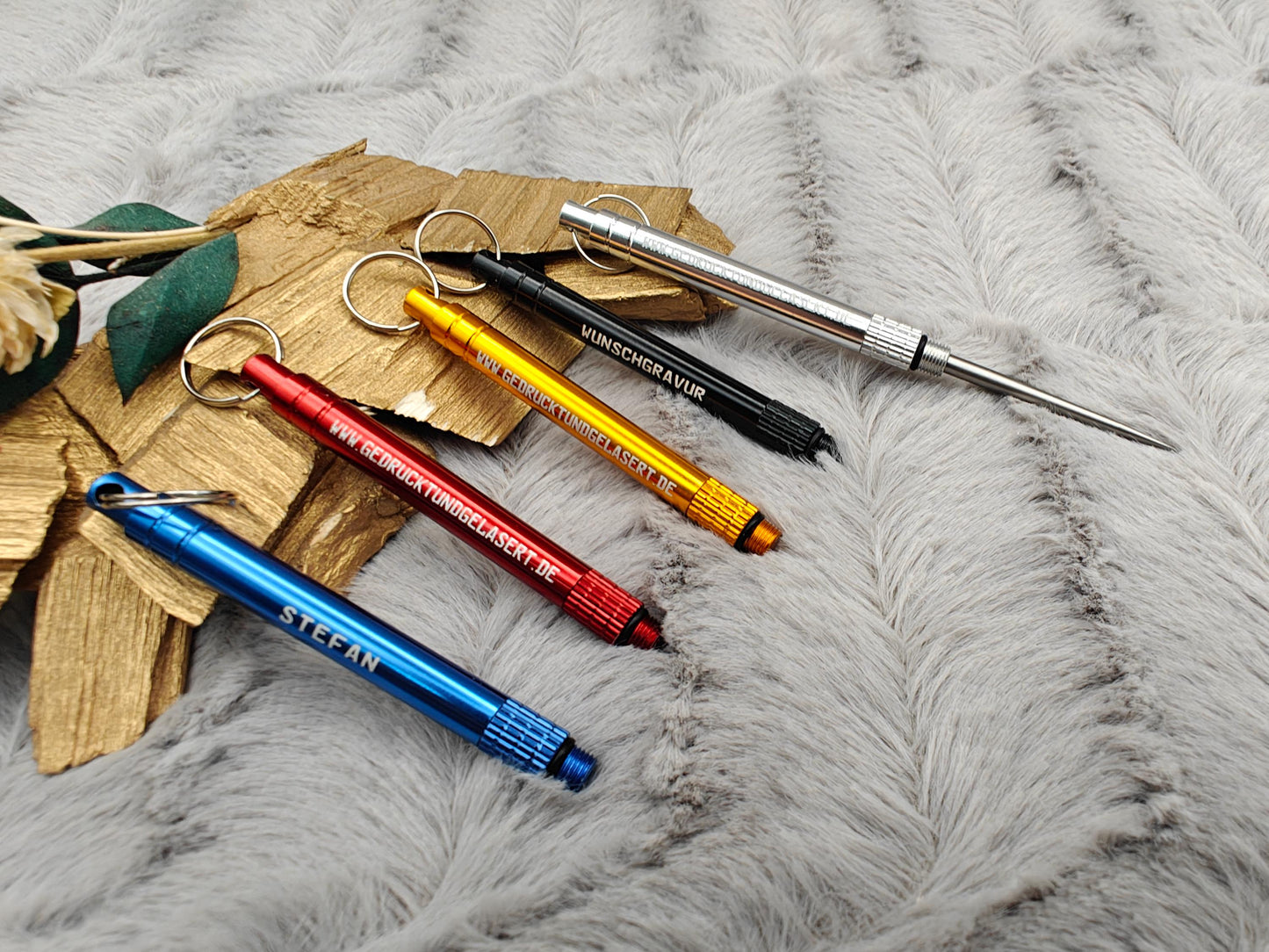 ewiger Zahnstocher als Schlüsselanhänger personalisiert Edelstahl mit Gravur Geschenk in 5 Farben verfügbar