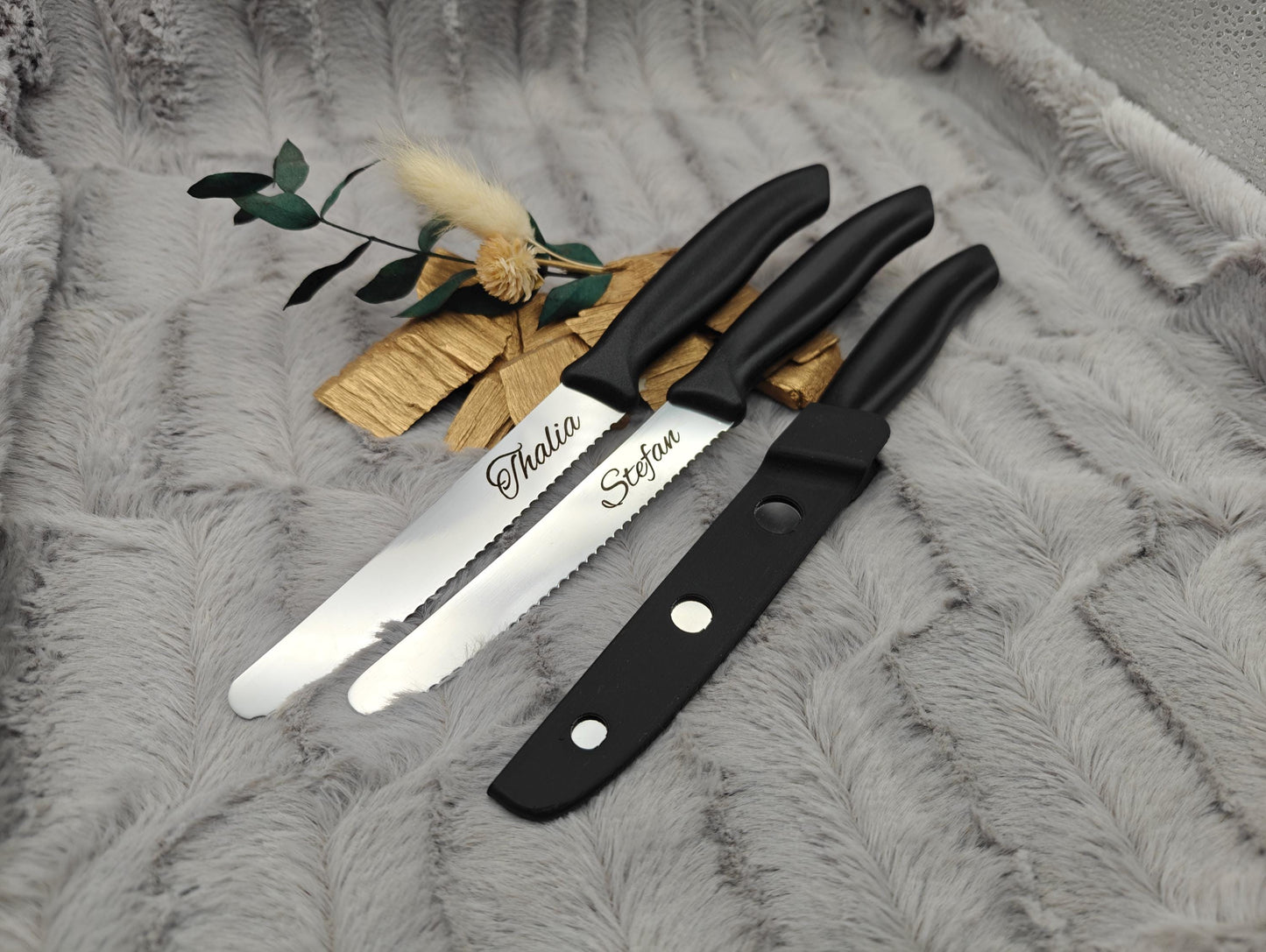 Personalisiertes Küchenmesser mit Gravur | Tomatenmesser Edelstahl 11 cm | Frühstücksmesser mit Name & 3D-gedruckten Klingenschutz