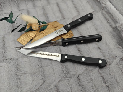 Personalisiertes Steakmesser mit Gravur | Scharfes Fleischmesser Edelstahl | Grillmesser mit Name auf der Klinge | Geschenk für BBQ-Fans
