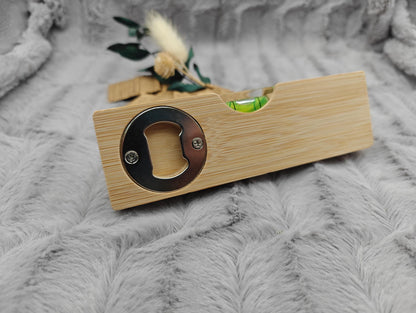 Wasserwaage Flaschenöffner personalisiert aus Holz 15 x 4,7 x 2 cm Bambus mit Wunschgravur individuelles Geschenk Heimwerker Handwerker
