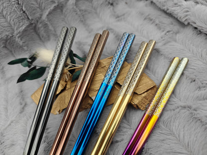 1 Paar Chopsticks personalisiert 2 Stück Essstäbchen Edelstahl mit Gravur 23 cm 5 Farben zur Wahl Geschenk