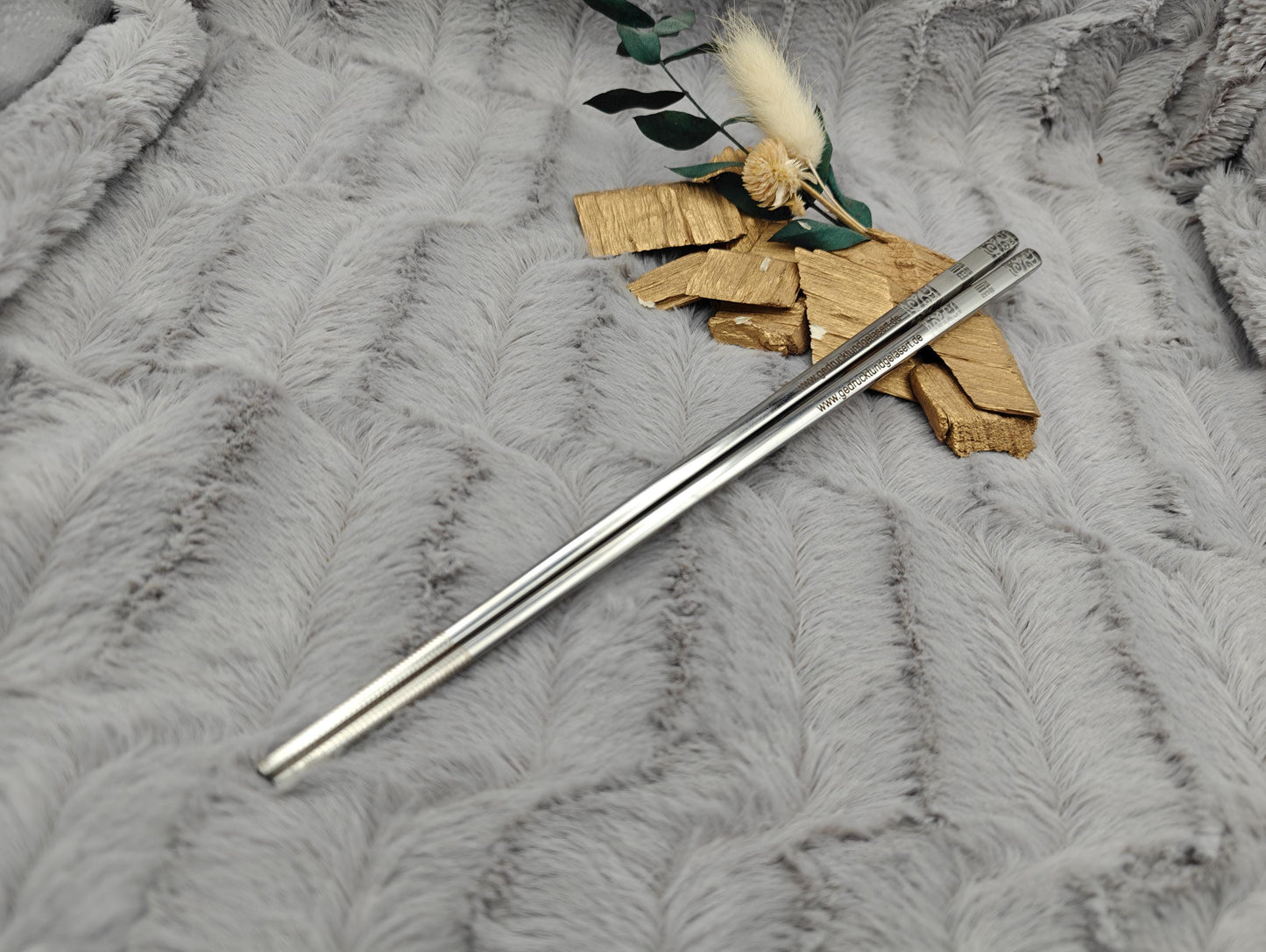 1 Paar Chopsticks personalisiert 2 Stück Essstäbchen Edelstahl mit Gravur 23 cm Wellenmuster Wahl Geschenk