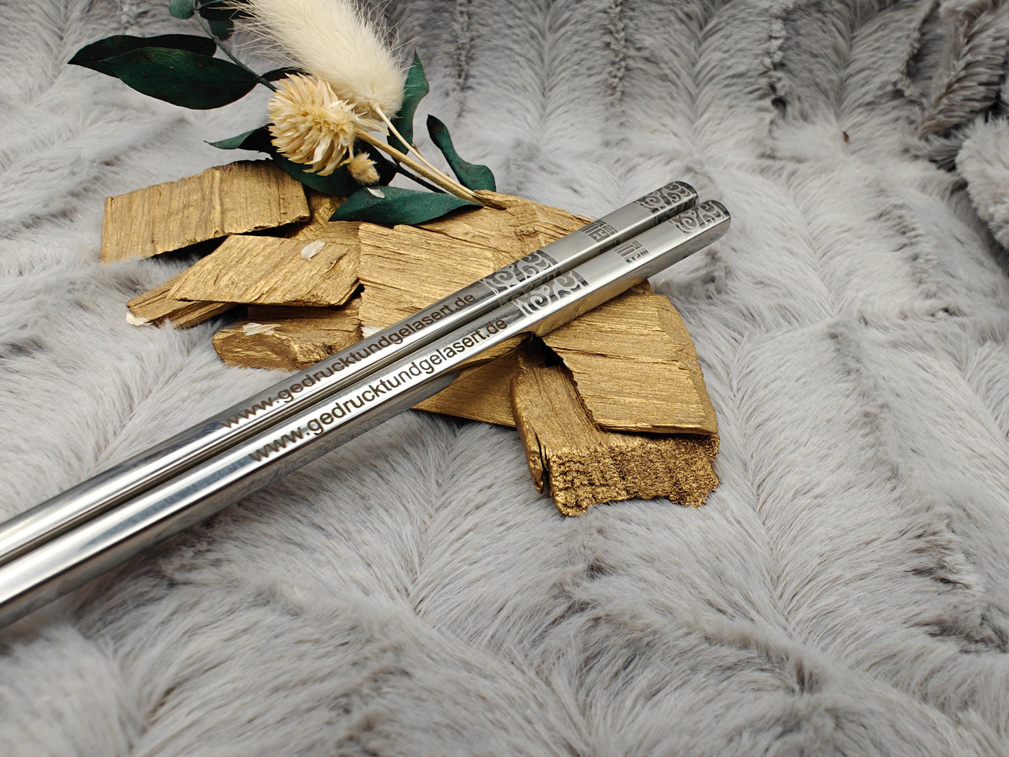 1 Paar Chopsticks personalisiert 2 Stück Essstäbchen Edelstahl mit Gravur 23 cm Wellenmuster Wahl Geschenk