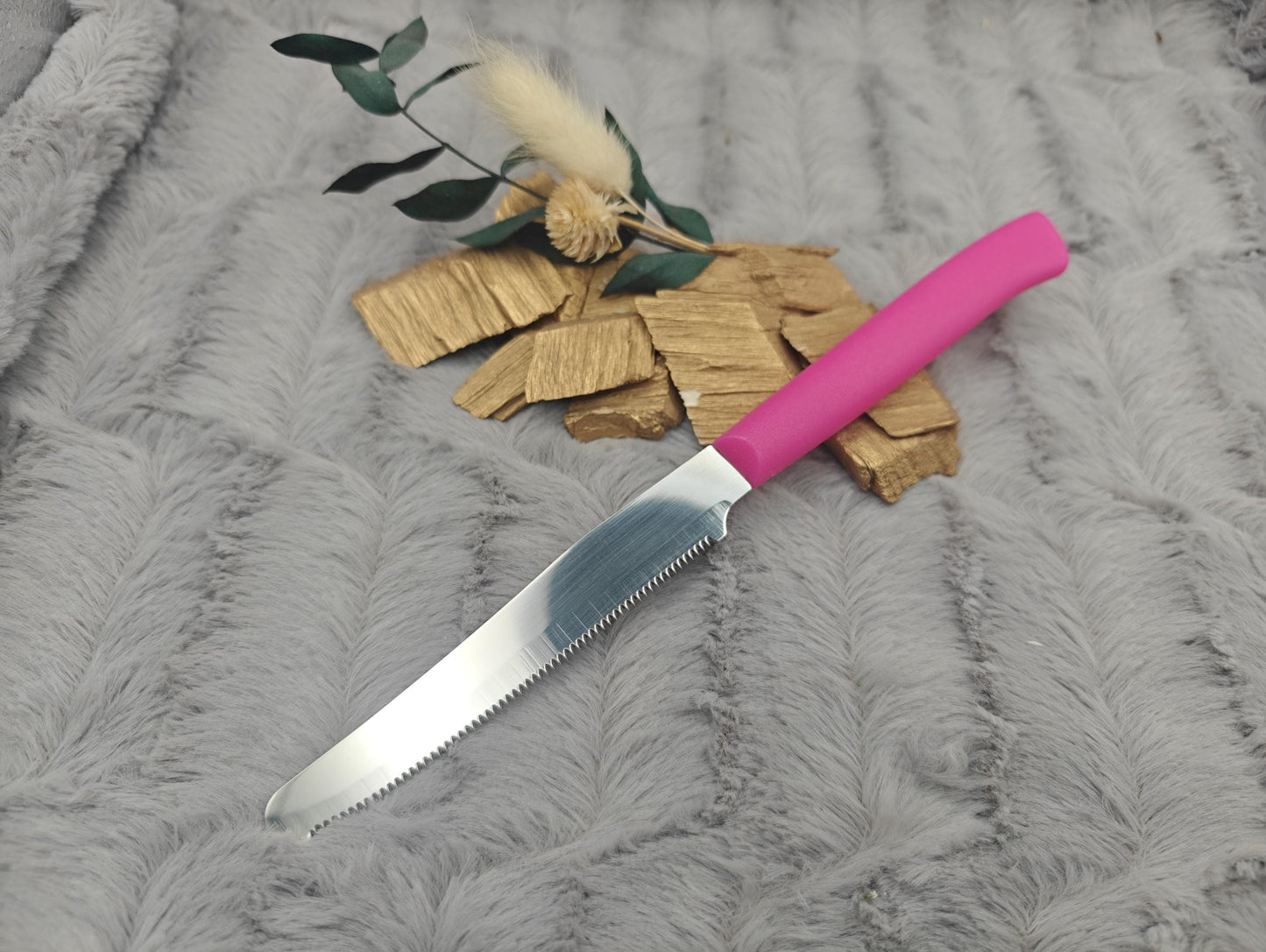 Personalisiertes Küchenmesser mit Gravur | Scharfes Brötchenmesser Wellenschliff | Individuelles Tomatenmesser | Edelstahl Vesper-Messer