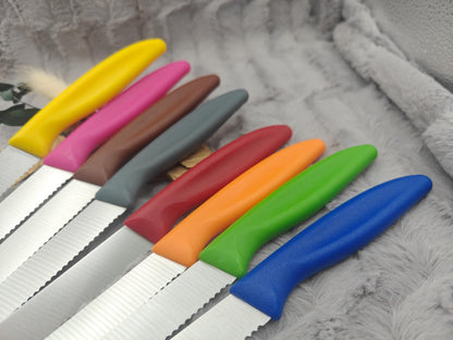 Personalisiertes Messer mit Gravur auf Klinge | Scharfes Brötchenmesser & Tomatenmesser Wellenschliff | Küchenmesser Edelstahl | Geschenk