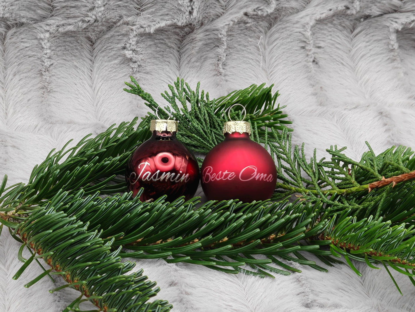 Kleine personalisierte Christbaumkugel aus Glas | 35mm Weihnachtskugel mit Name | Mini Baumschmuck Echtglas Matt & Glänzend Weihnachten