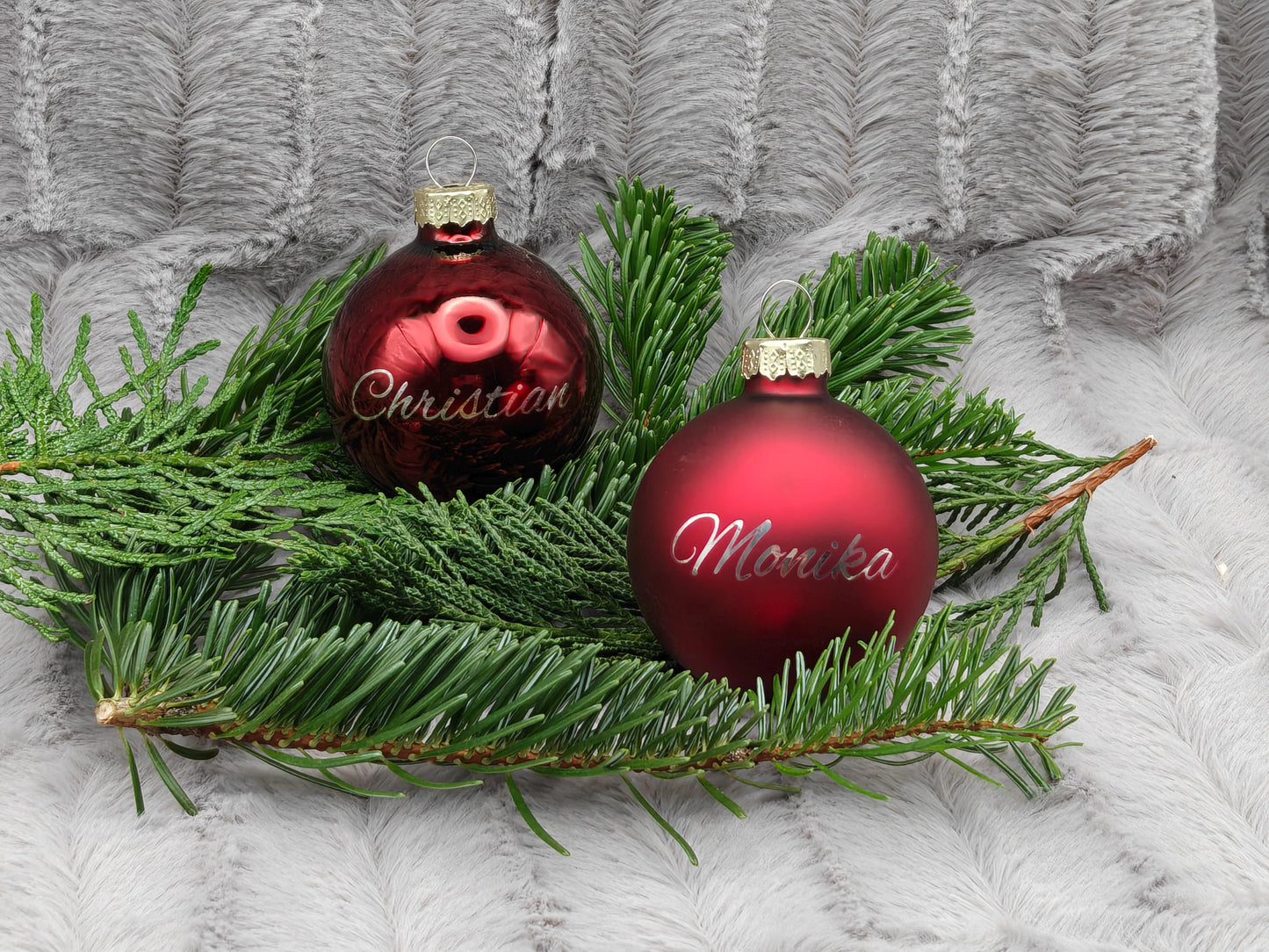 Personalisierte Christbaumkugel Glas | 58mm Weihnachtskugel mit Name graviert | Echtglas Baumschmuck Matt & Glänzend | Geschenk Dekoration