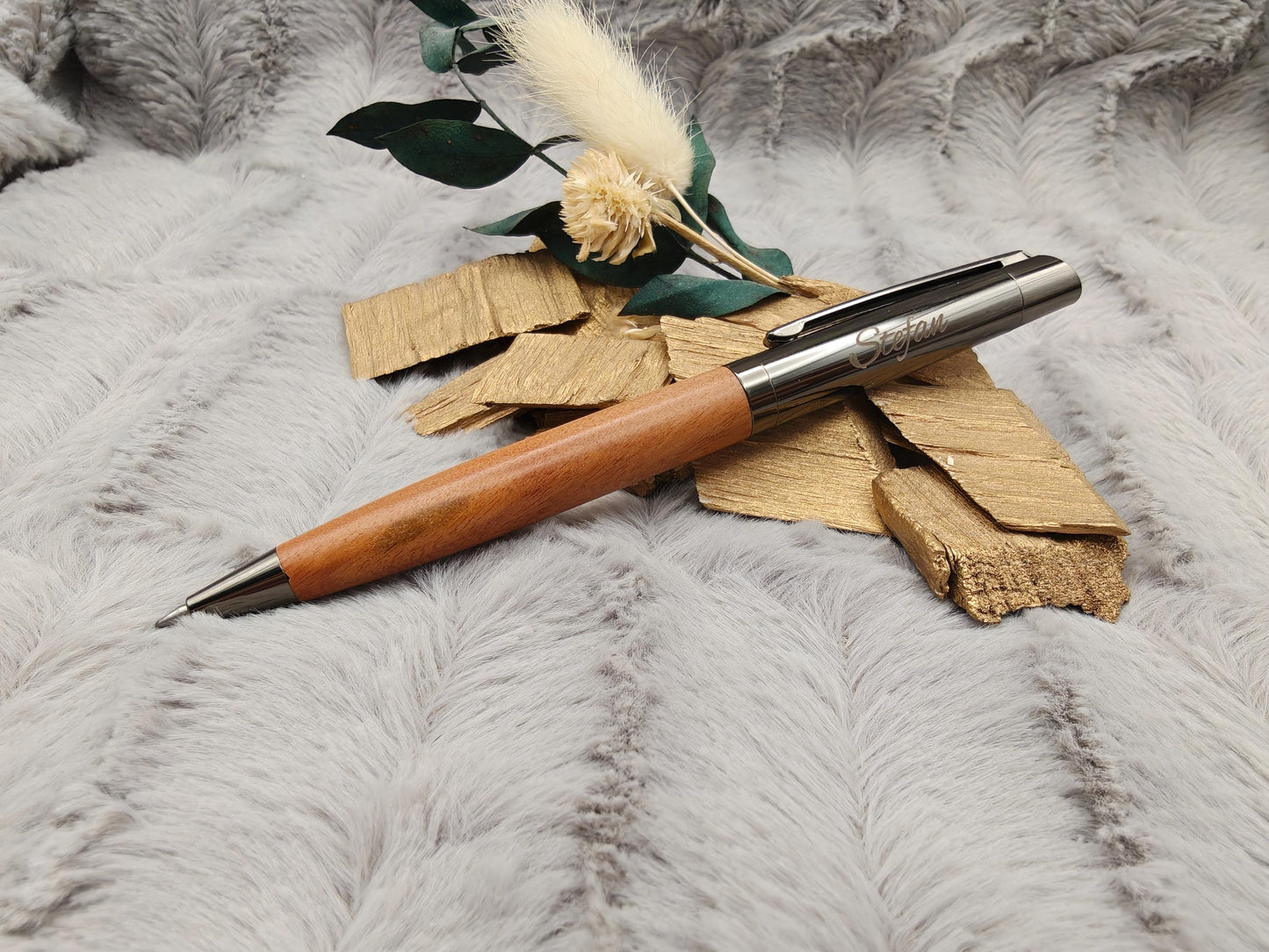 Edler Kugelschreiber Gelstift personalisiert mit Gravur braun Kuli Stift Holz Gastgeschenk Geschenk Gift